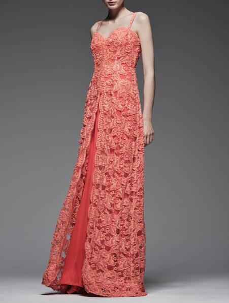 ピンクのドレス